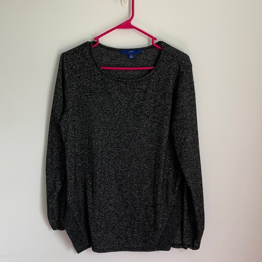 Black/grey sweater